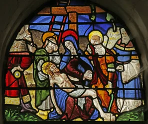 Window depicting the Pieta